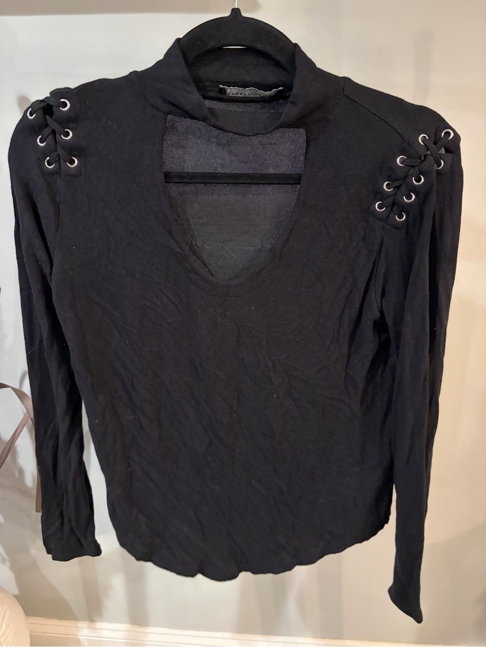 Generation Love Black Long-Sleeve Top with Shoulder Lace-Up & Front Keyhole -XS